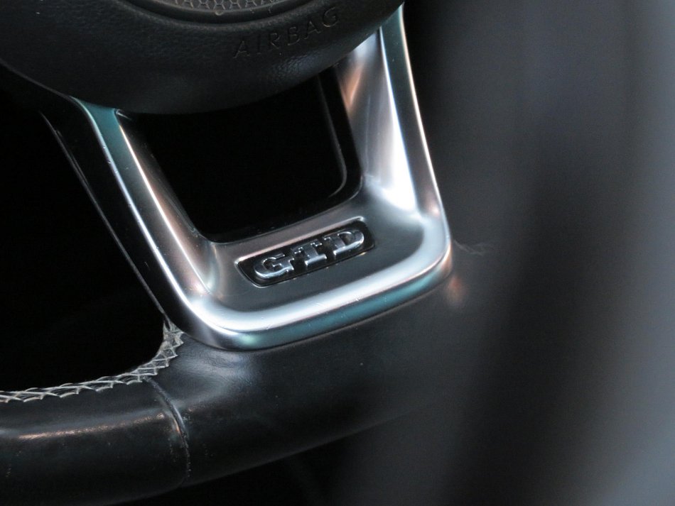 Volkswagen Golf 2.0 TDi GTD