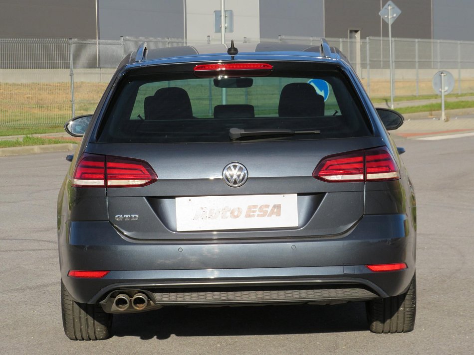 Volkswagen Golf 2.0 TDi GTD
