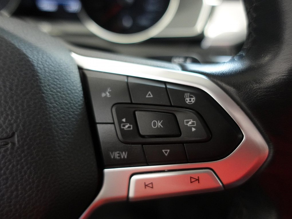 Volkswagen Passat 2.0 TDi 