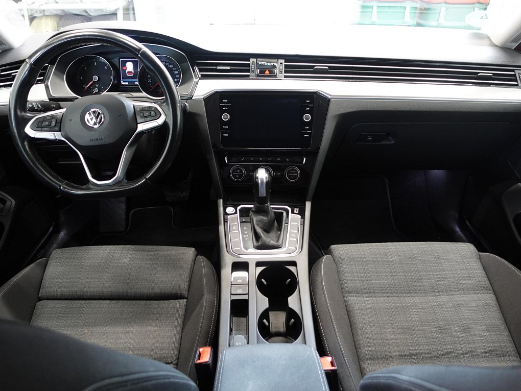 Volkswagen Passat 2.0 TDi 