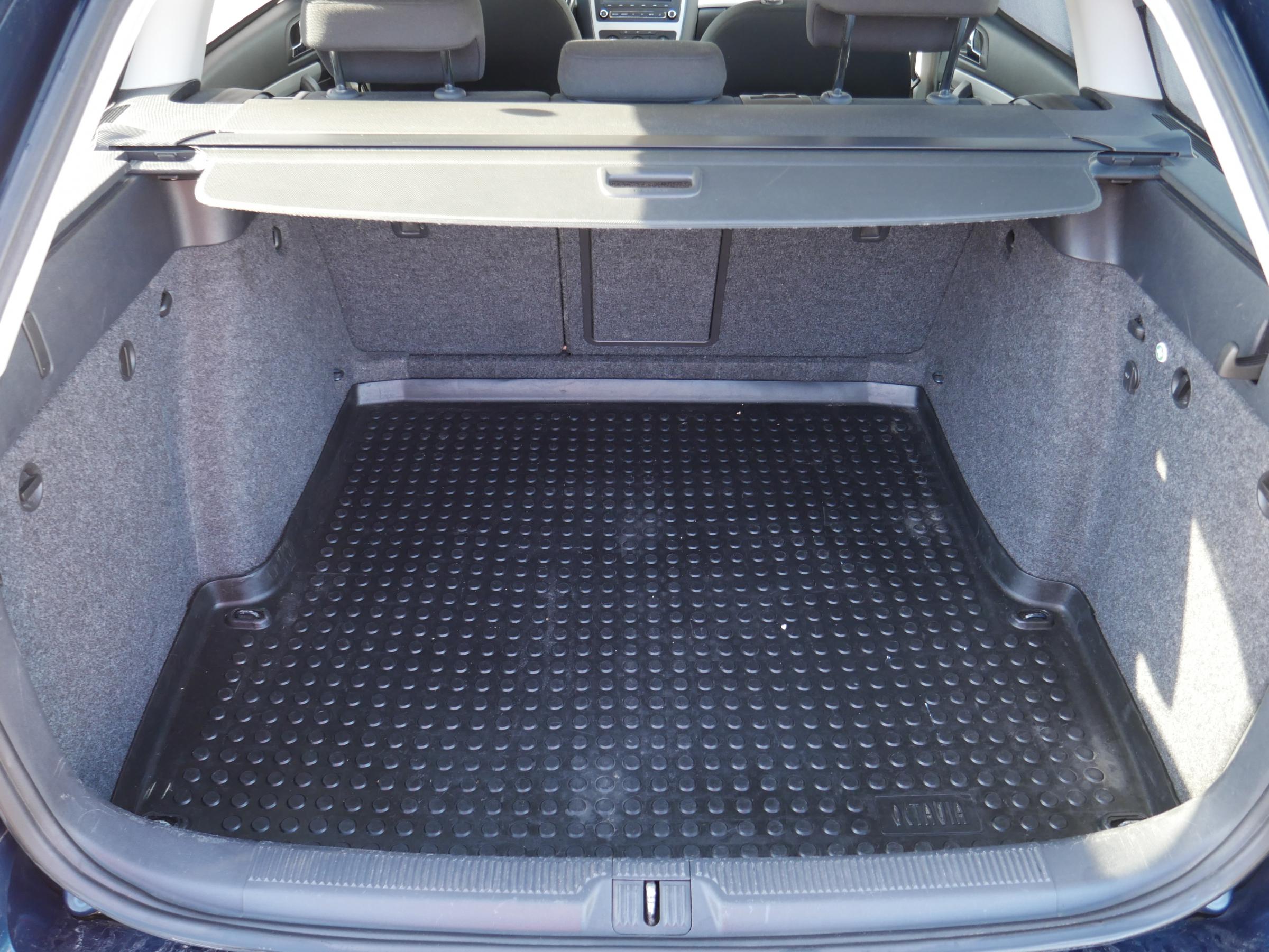 Škoda Octavia, 2011 - pohled č. 7