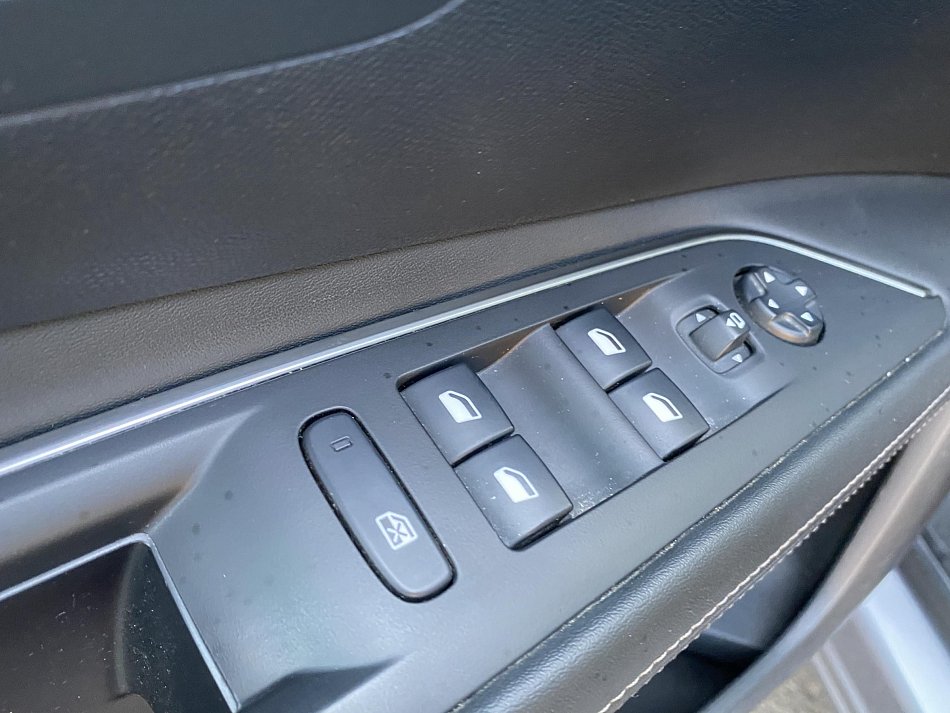 Peugeot 3008 1.5 HDI Allure