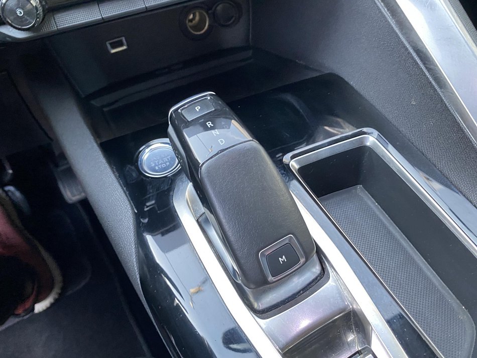 Peugeot 3008 1.5 HDI Allure