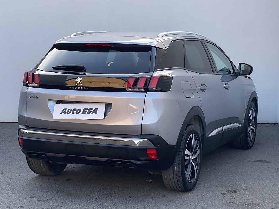 Peugeot 3008 1.5 HDI Allure