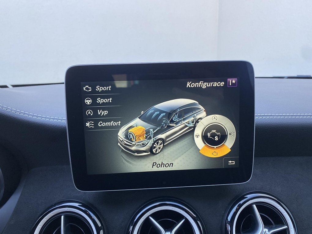 Mercedes-Benz CLA 1.6 Turbo Edition CLA180 AMG Line