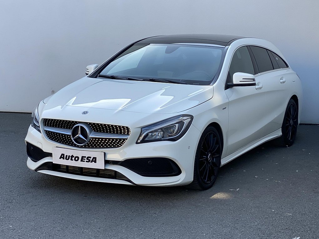 Mercedes-Benz CLA 1.6 Turbo Edition CLA180 AMG Line