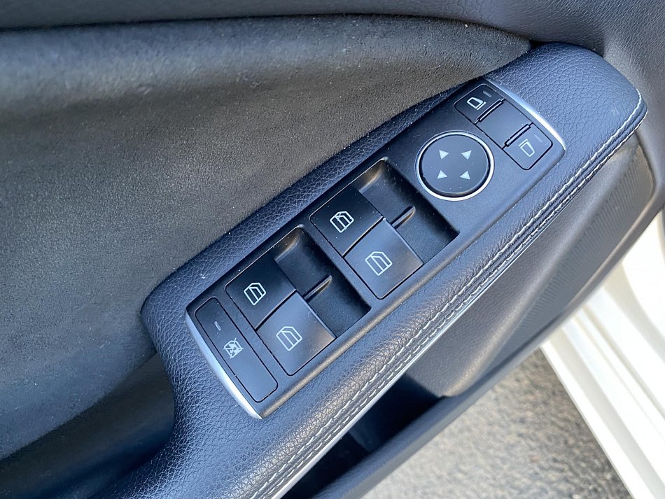 Mercedes-Benz CLA 1.6 Turbo Edition CLA180 AMG Line