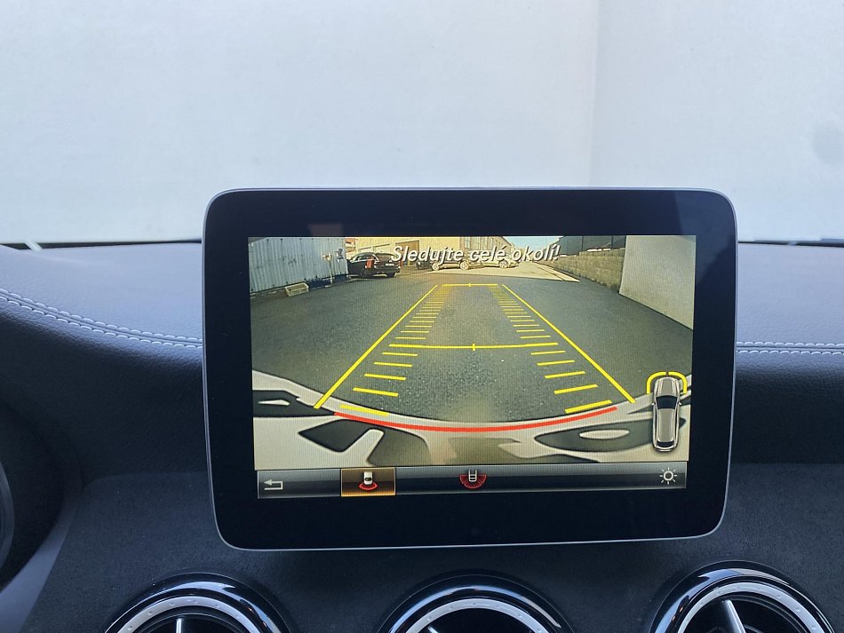 Mercedes-Benz CLA 1.6 Turbo Edition CLA180 AMG Line