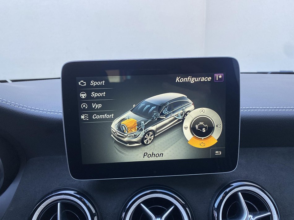 Mercedes-Benz CLA 1.6 Turbo Edition CLA180 AMG Line