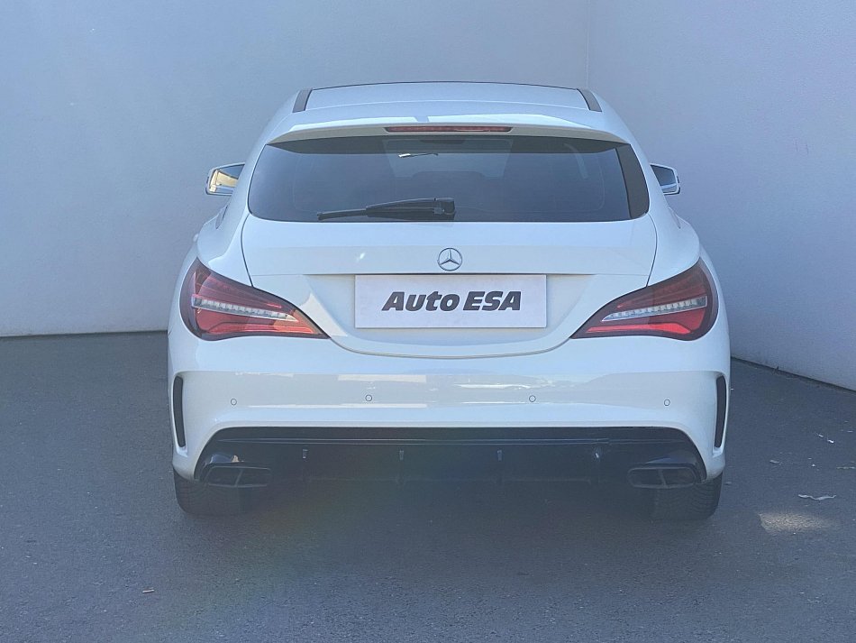 Mercedes-Benz CLA 1.6 Turbo Edition CLA180 AMG Line