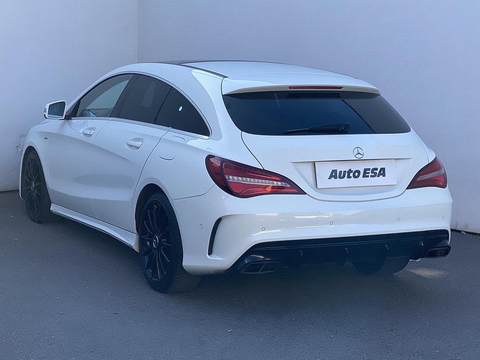 Mercedes-Benz CLA 1.6 Turbo Edition CLA180 AMG Line