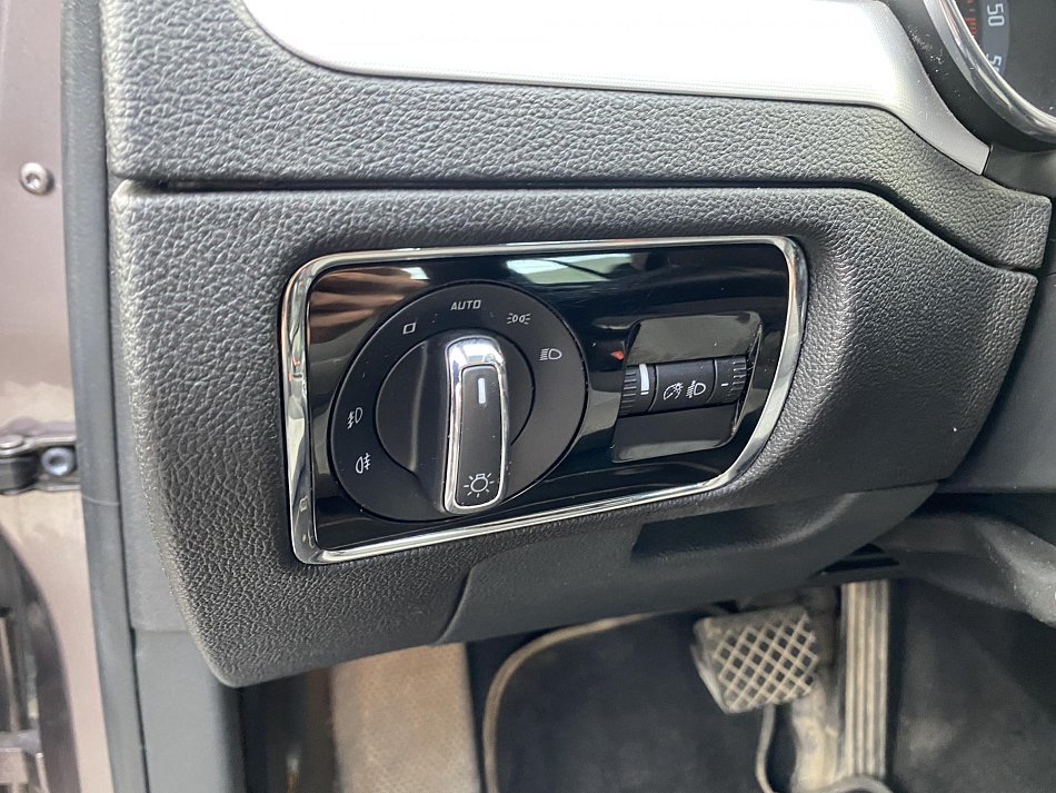 Škoda Superb 2.0 TDI 