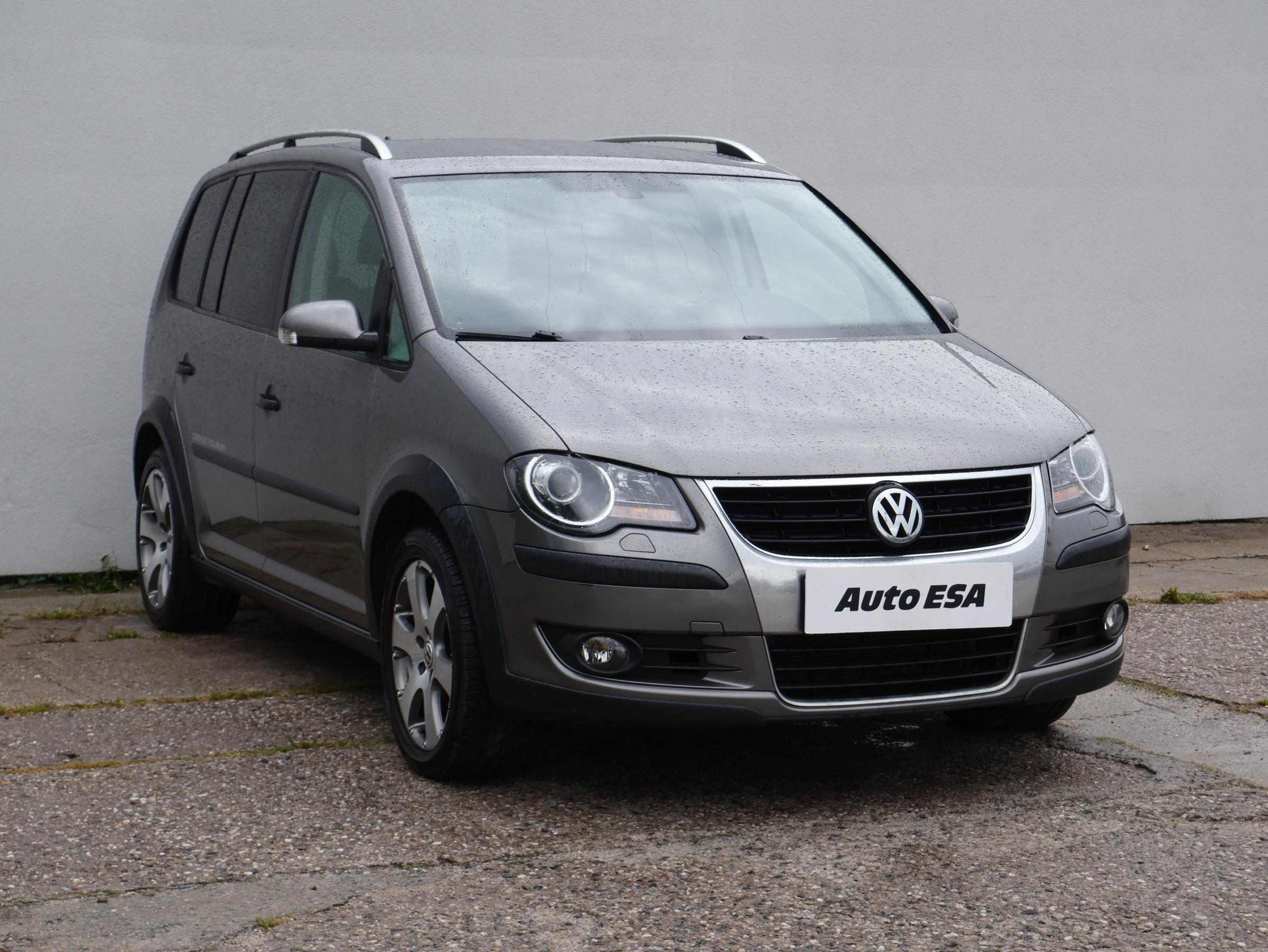 Volkswagen Touran, 2008 - celkový pohled