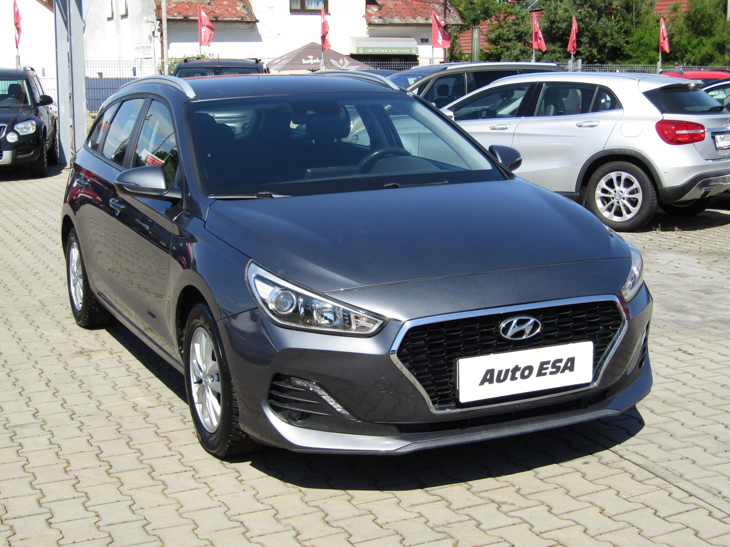 Hyundai i30, 2020 - celkový pohled