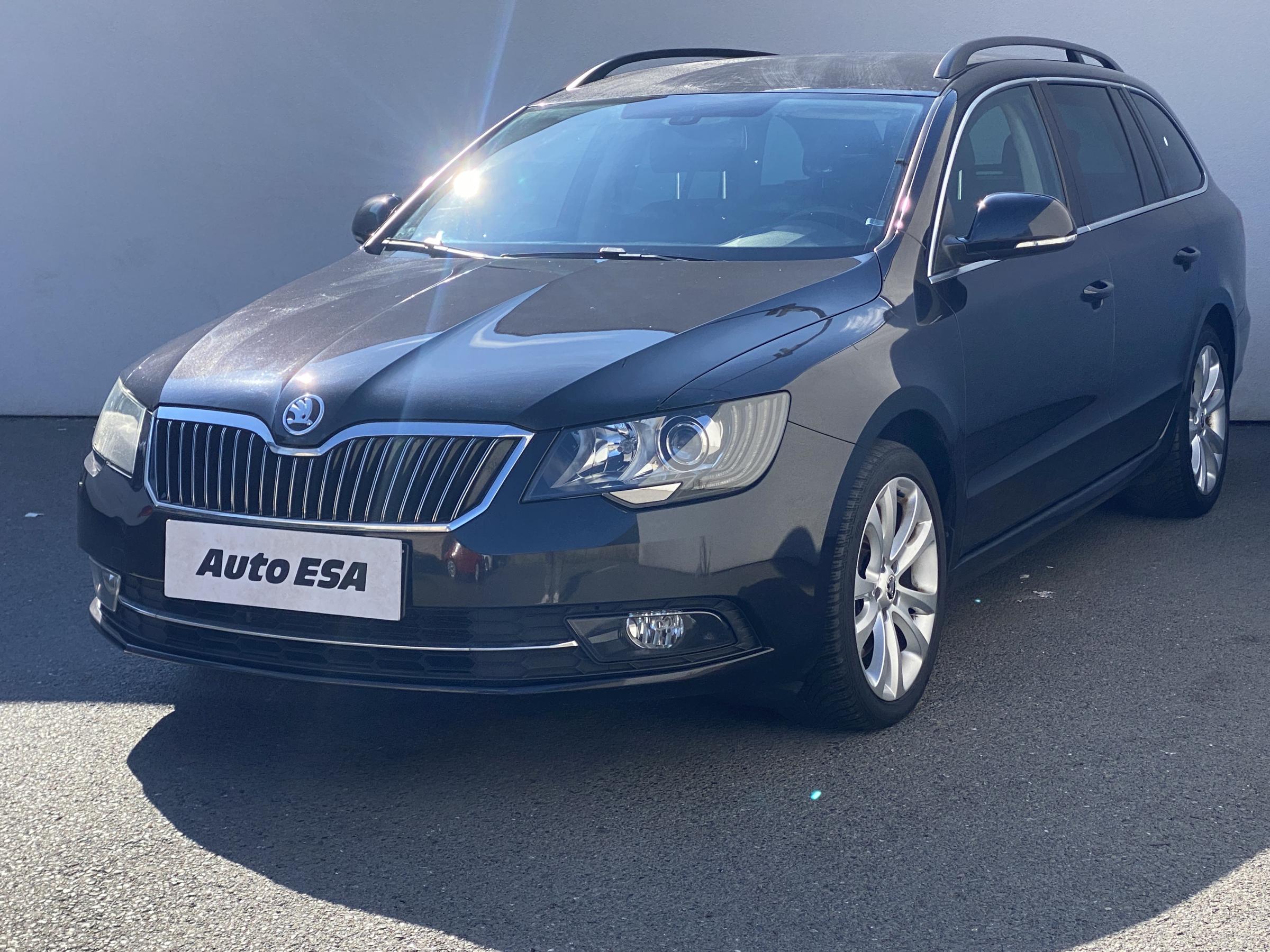 Škoda Superb II, 2014 - pohled č. 3