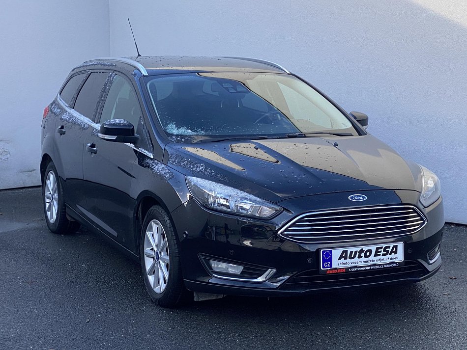 Ford Focus 1.5 EB Titanium