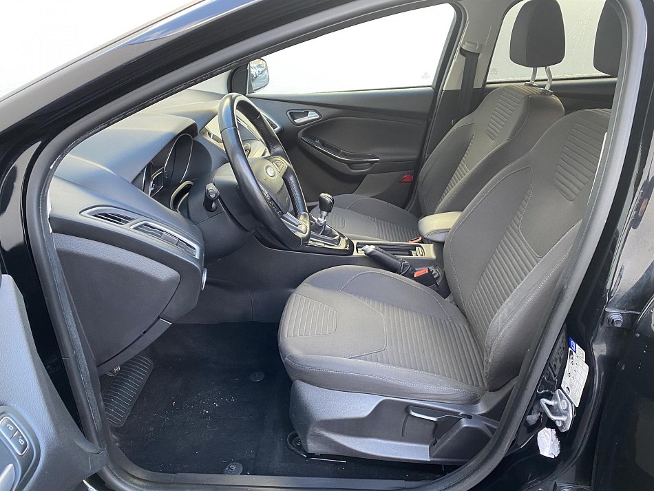 Ford Focus 1.5 EB Titanium