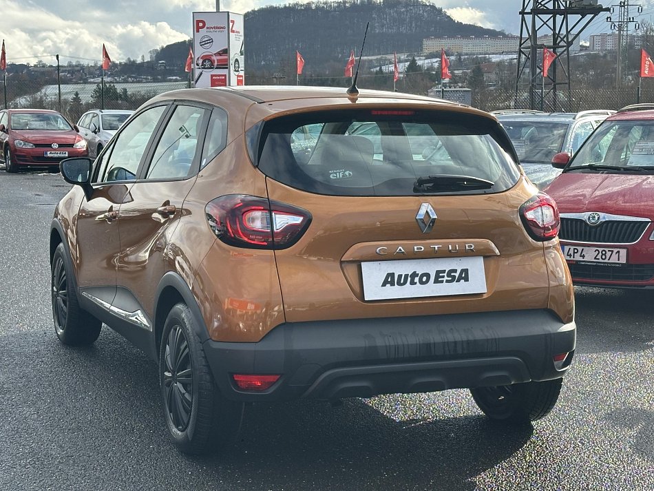 Renault Captur 1.2TCe 