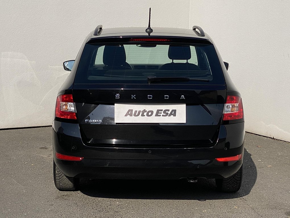 Škoda Fabia III 1.0 TSi Ambition