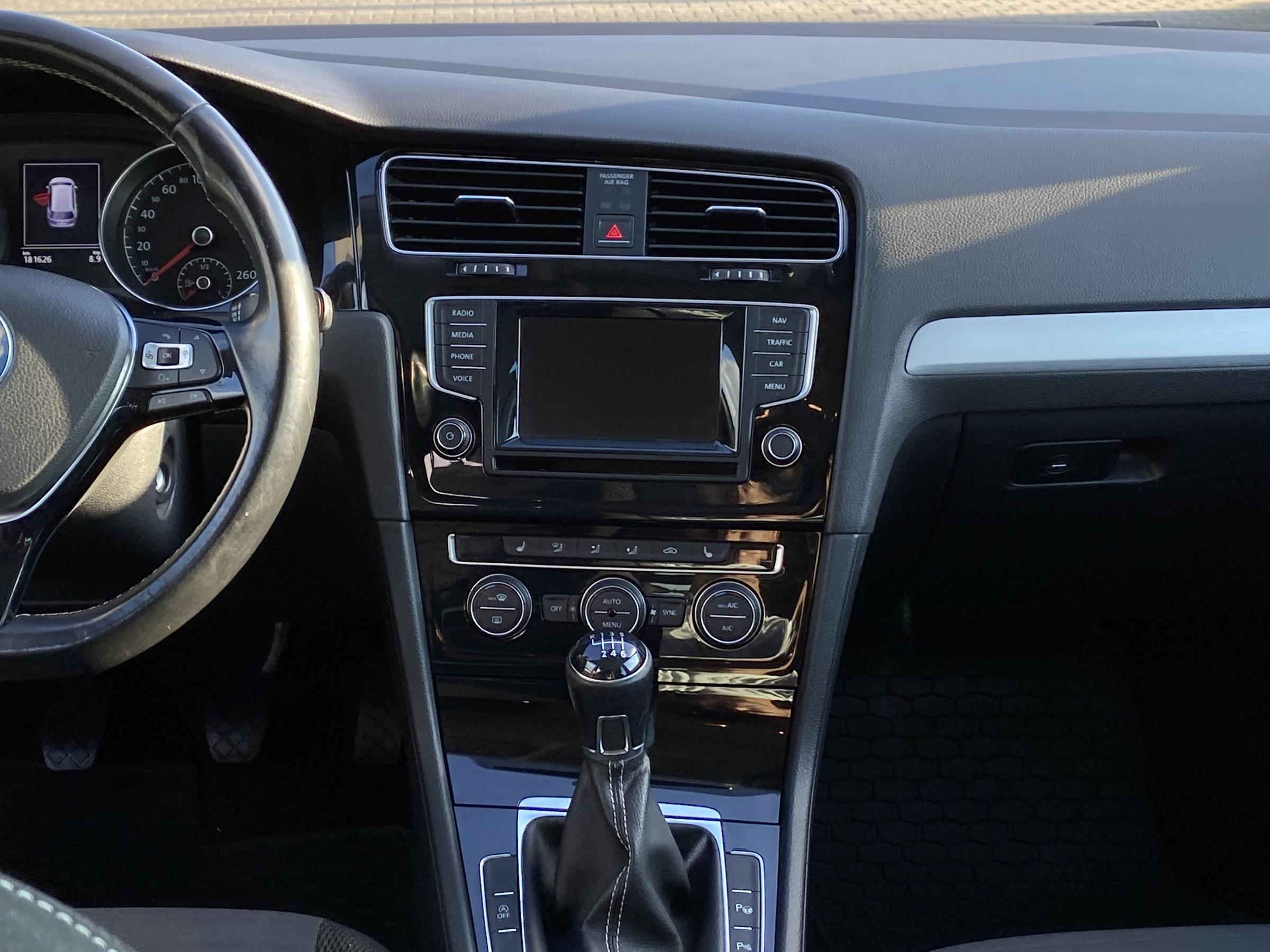 Volkswagen Golf, 2015 - pohled č. 9