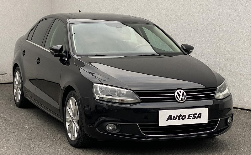 Volkswagen Jetta 1.6 TDi Highline