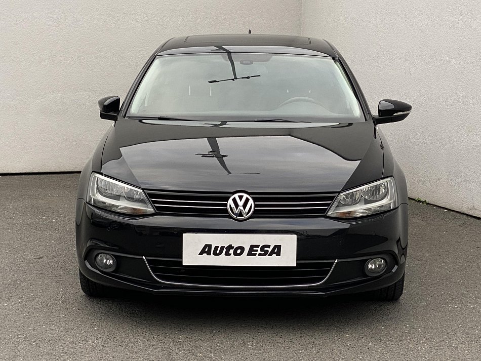 Volkswagen Jetta 1.6 TDi Highline