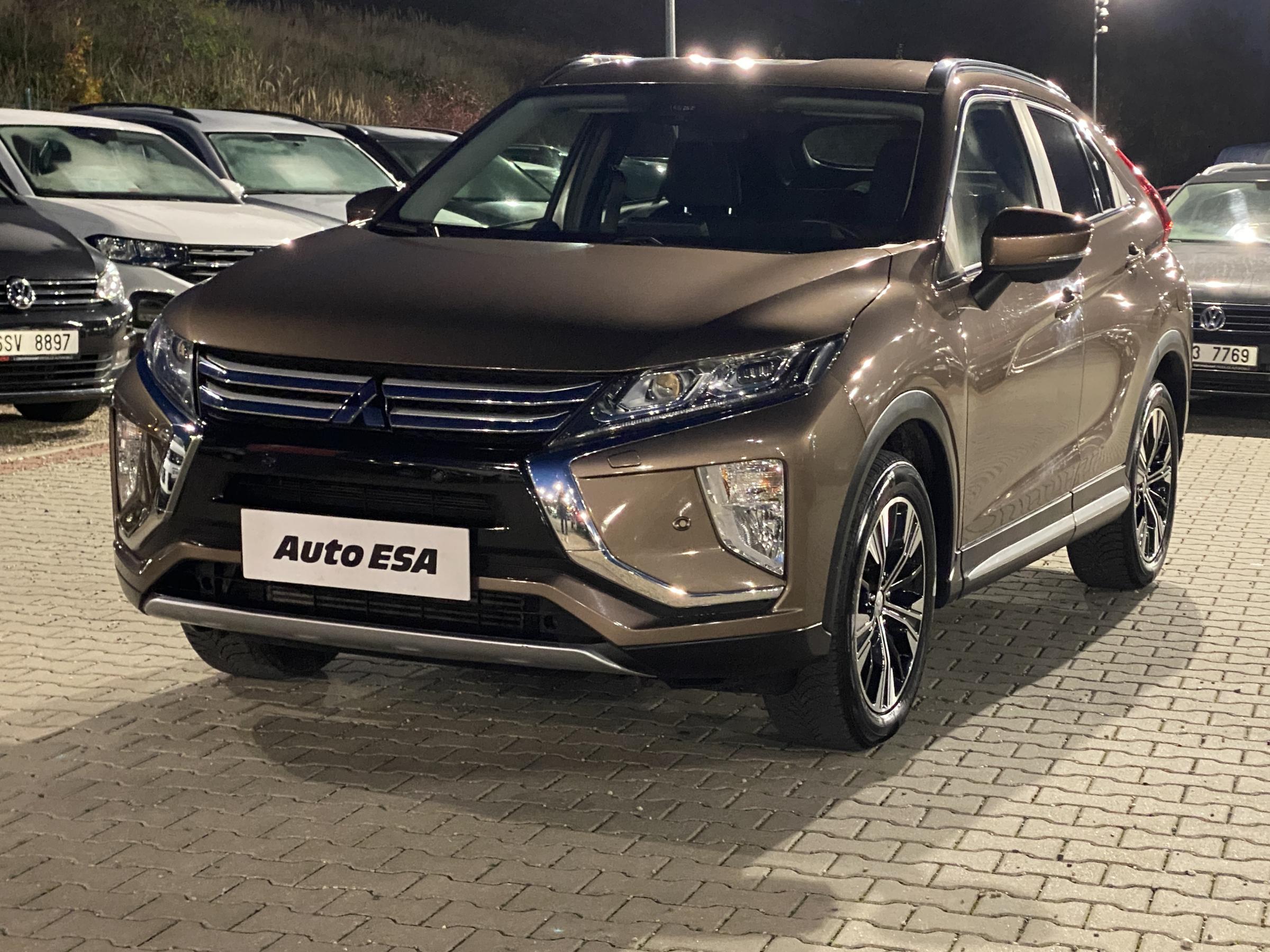 Mitsubishi Eclipse Cross, 2018 - pohled č. 3