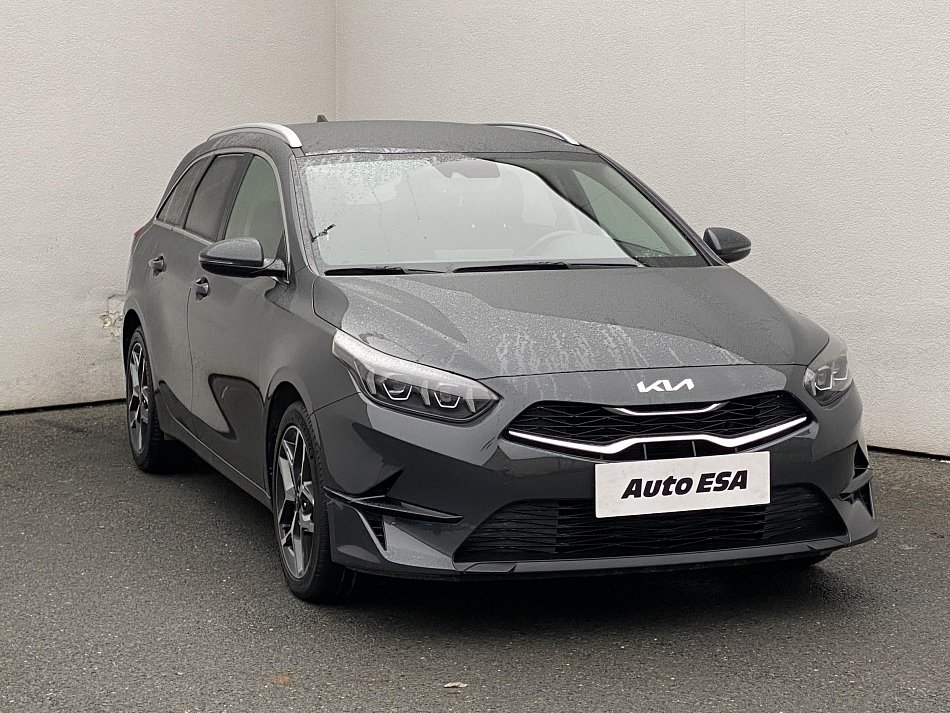 Kia Ceed 1.5 T-GDi TOP