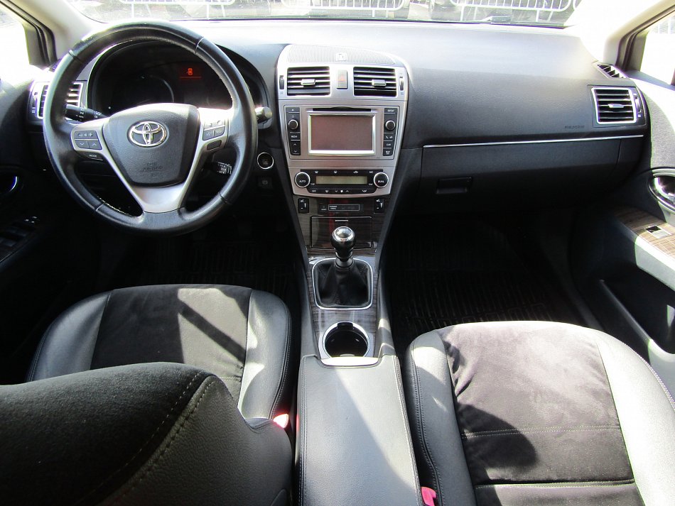 Toyota Avensis 2.2 D-4D 