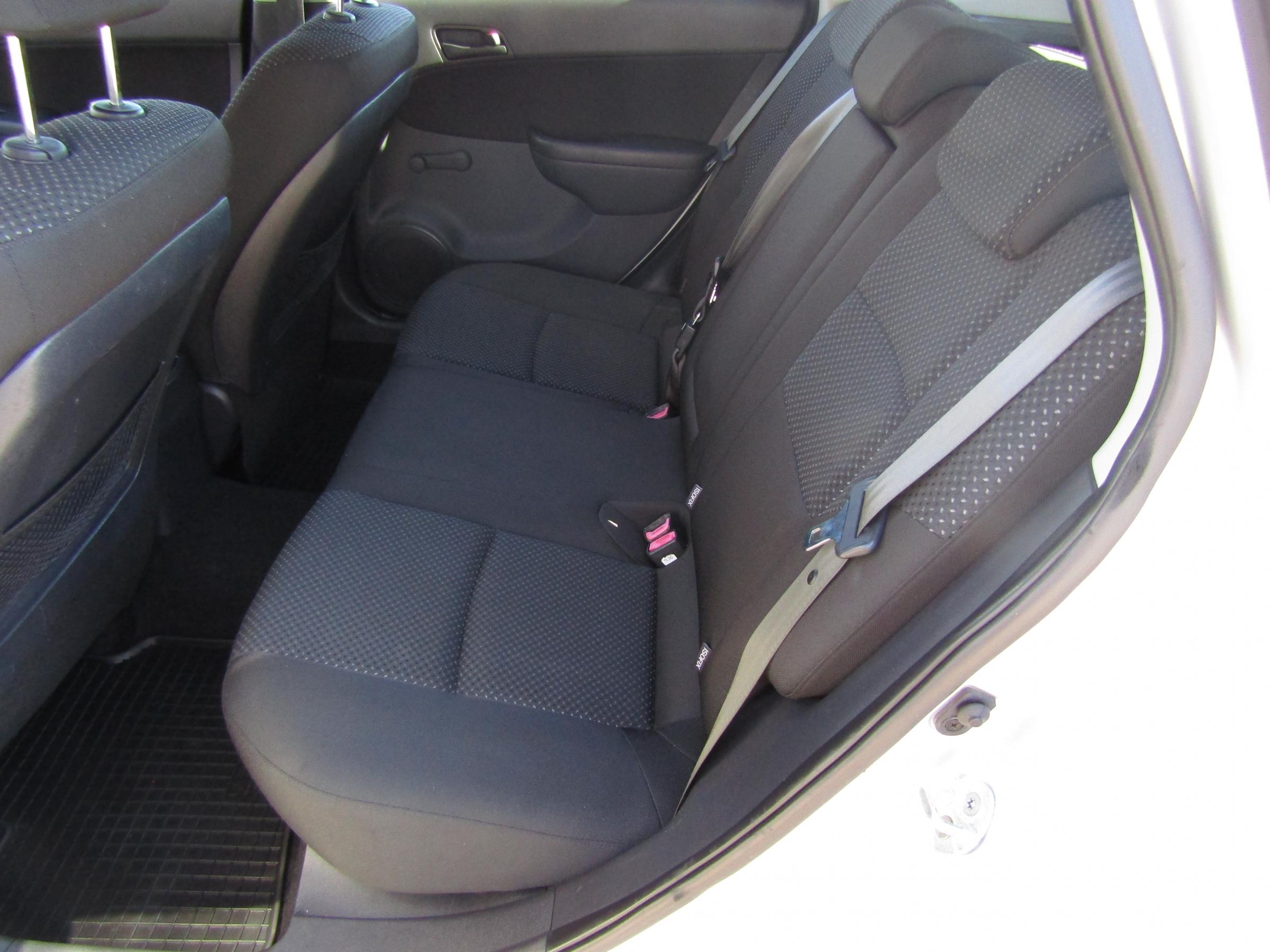 Hyundai i30, 2010 - pohled č. 11