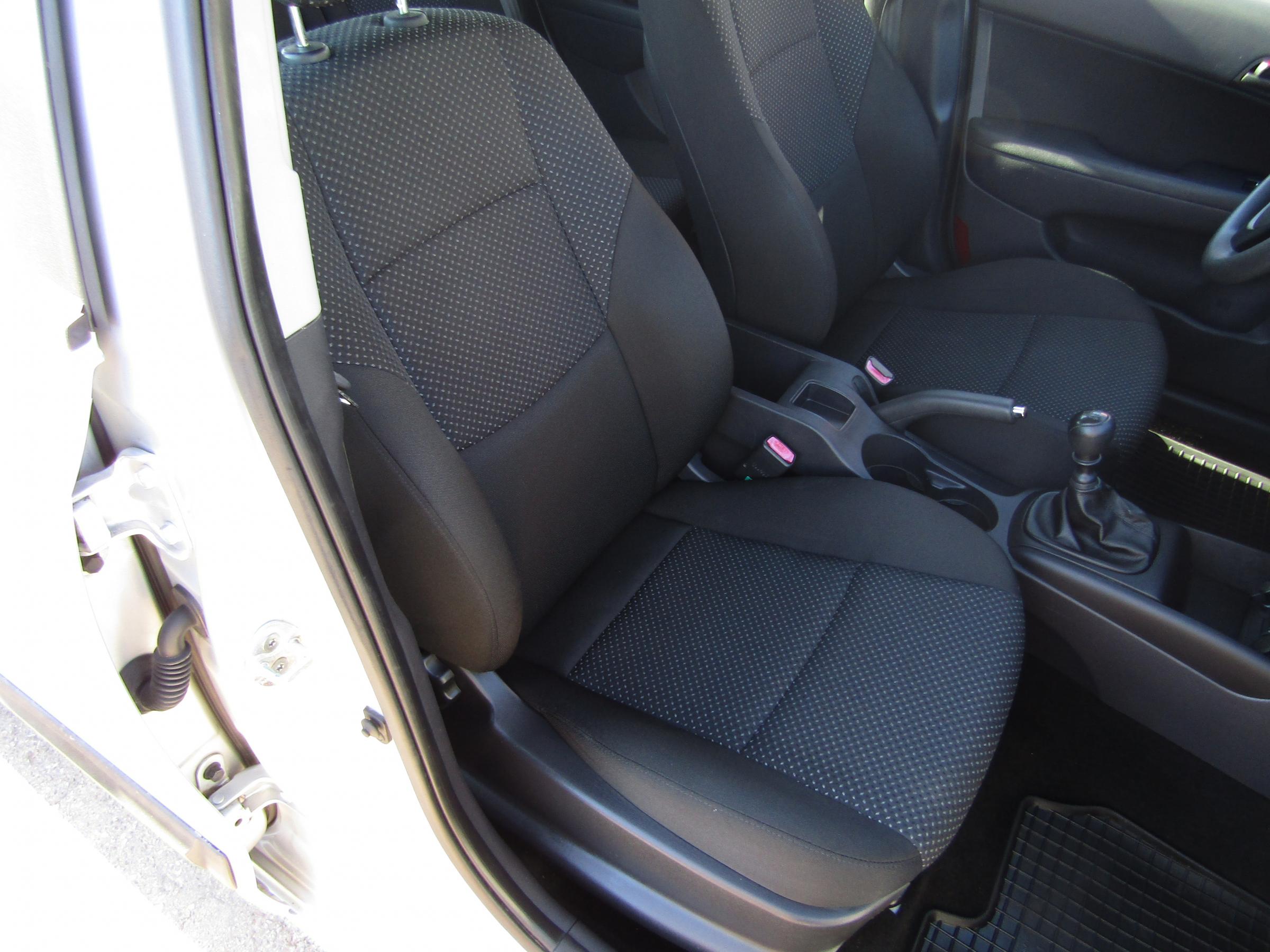 Hyundai i30, 2010 - pohled č. 12