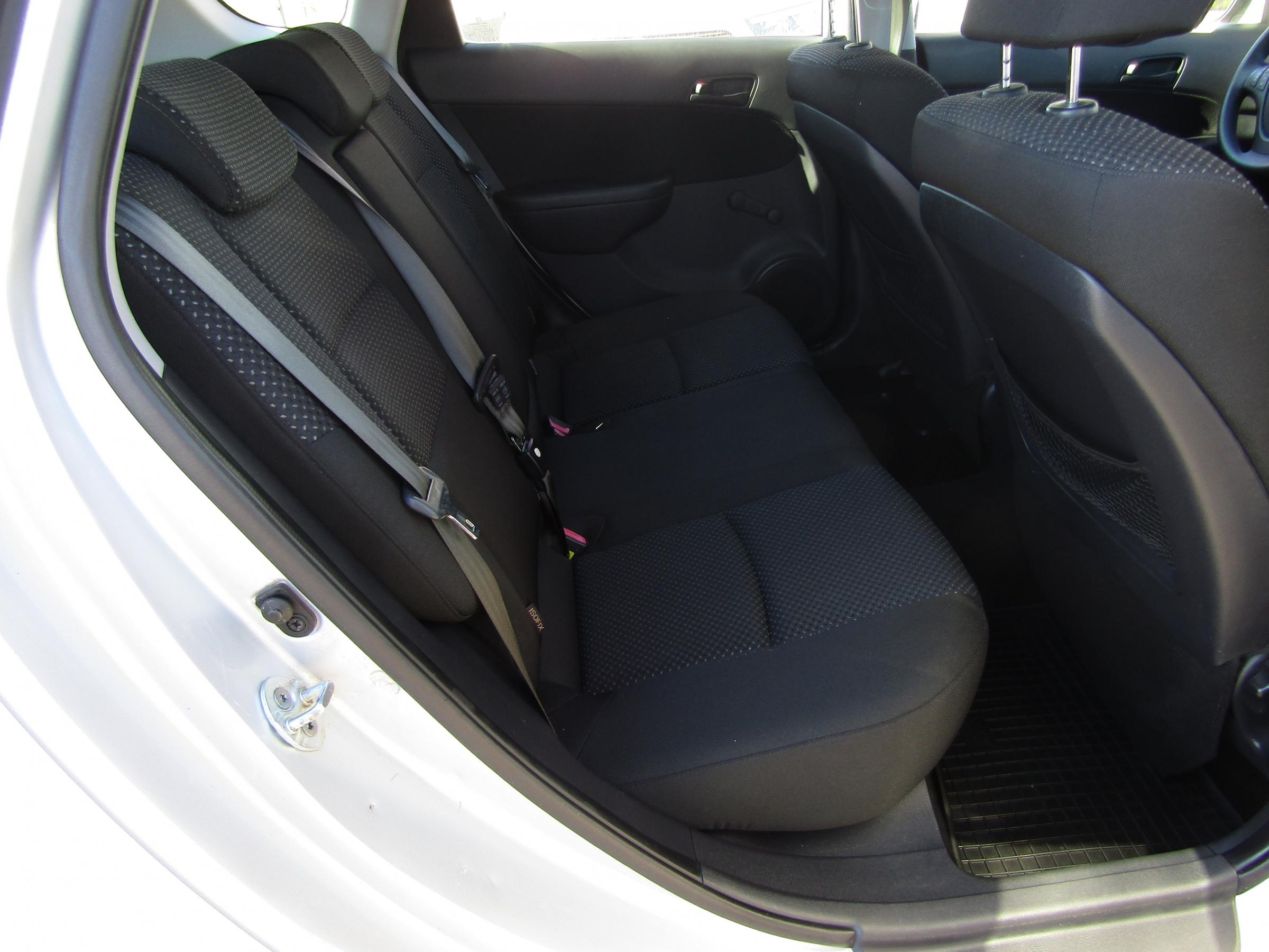 Hyundai i30, 2010 - pohled č. 13