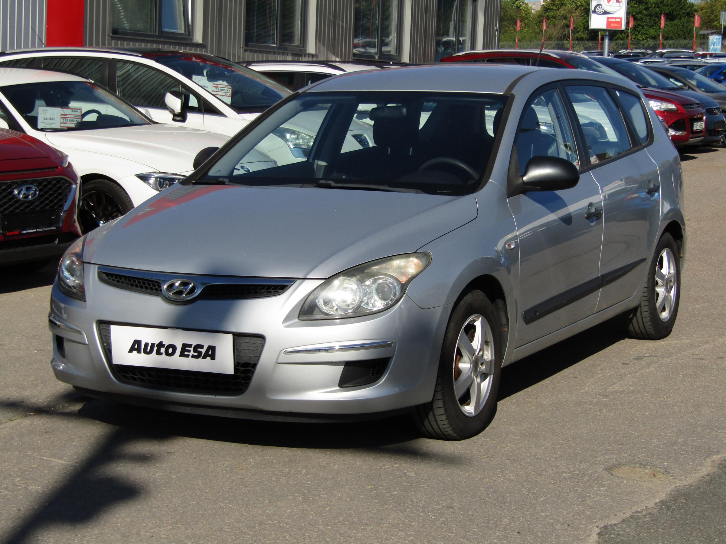 Hyundai i30, 2010 - pohled č. 3