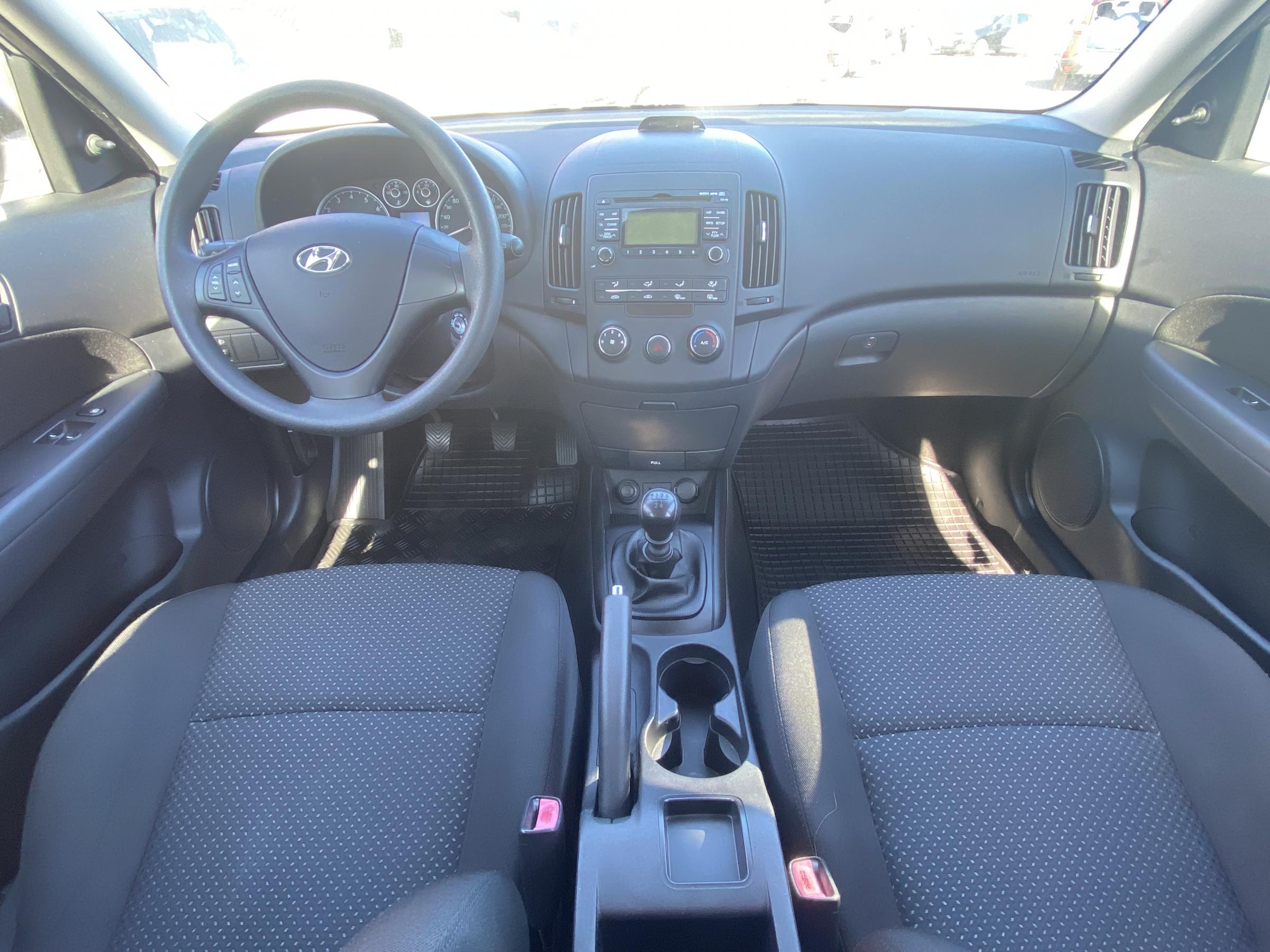 Hyundai i30, 2010 - pohled č. 8