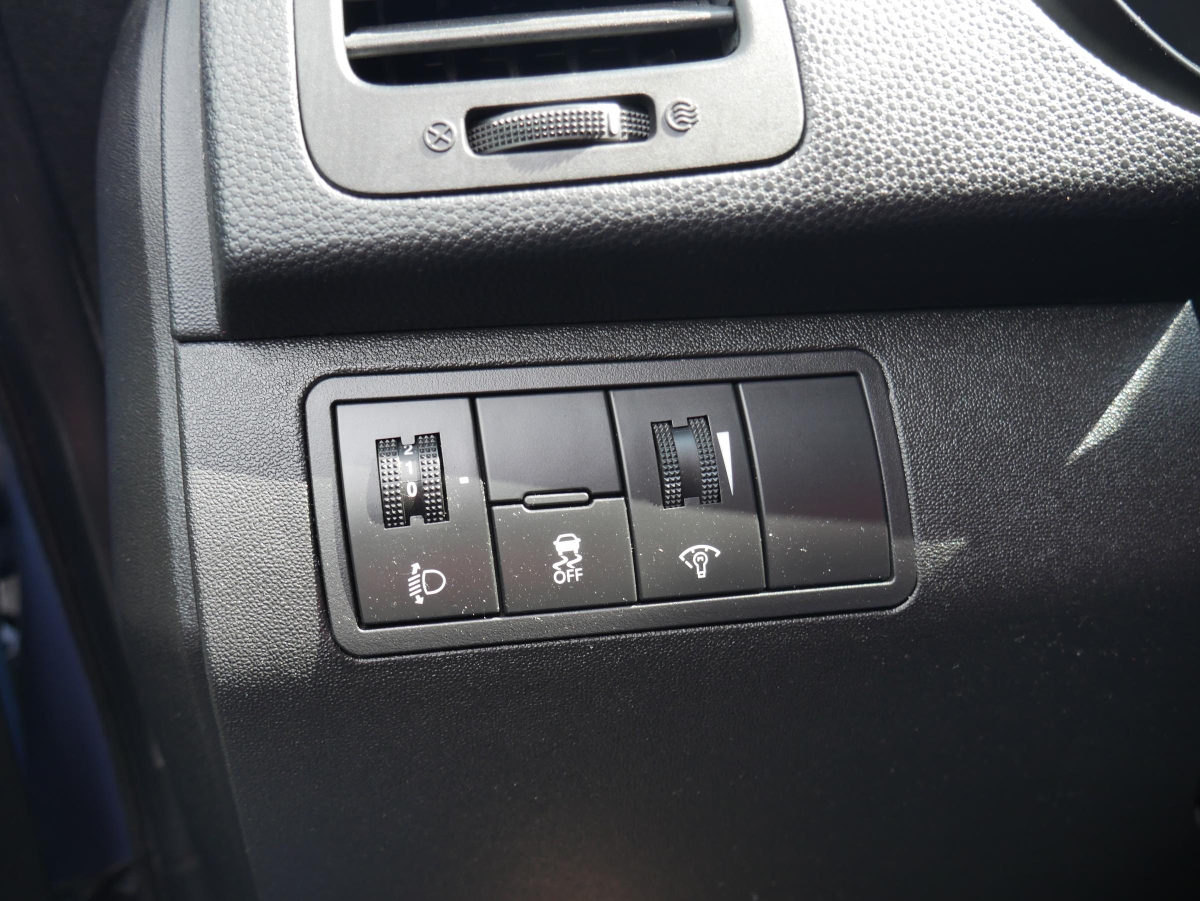 Hyundai ix20, 2012 - pohled č. 12