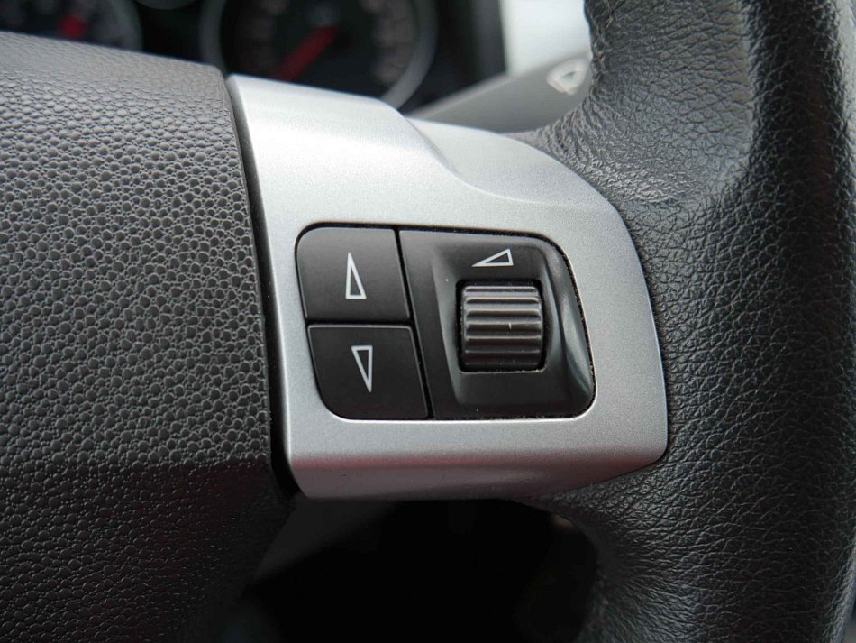 Opel Zafira 1.8i 