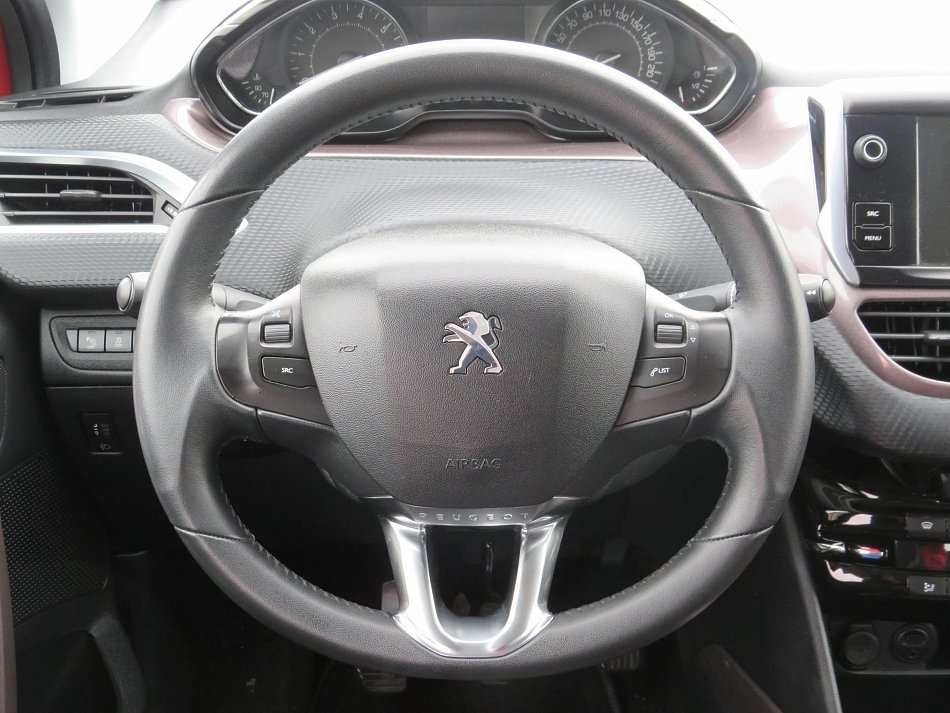 Peugeot 2008 1.2VTi 