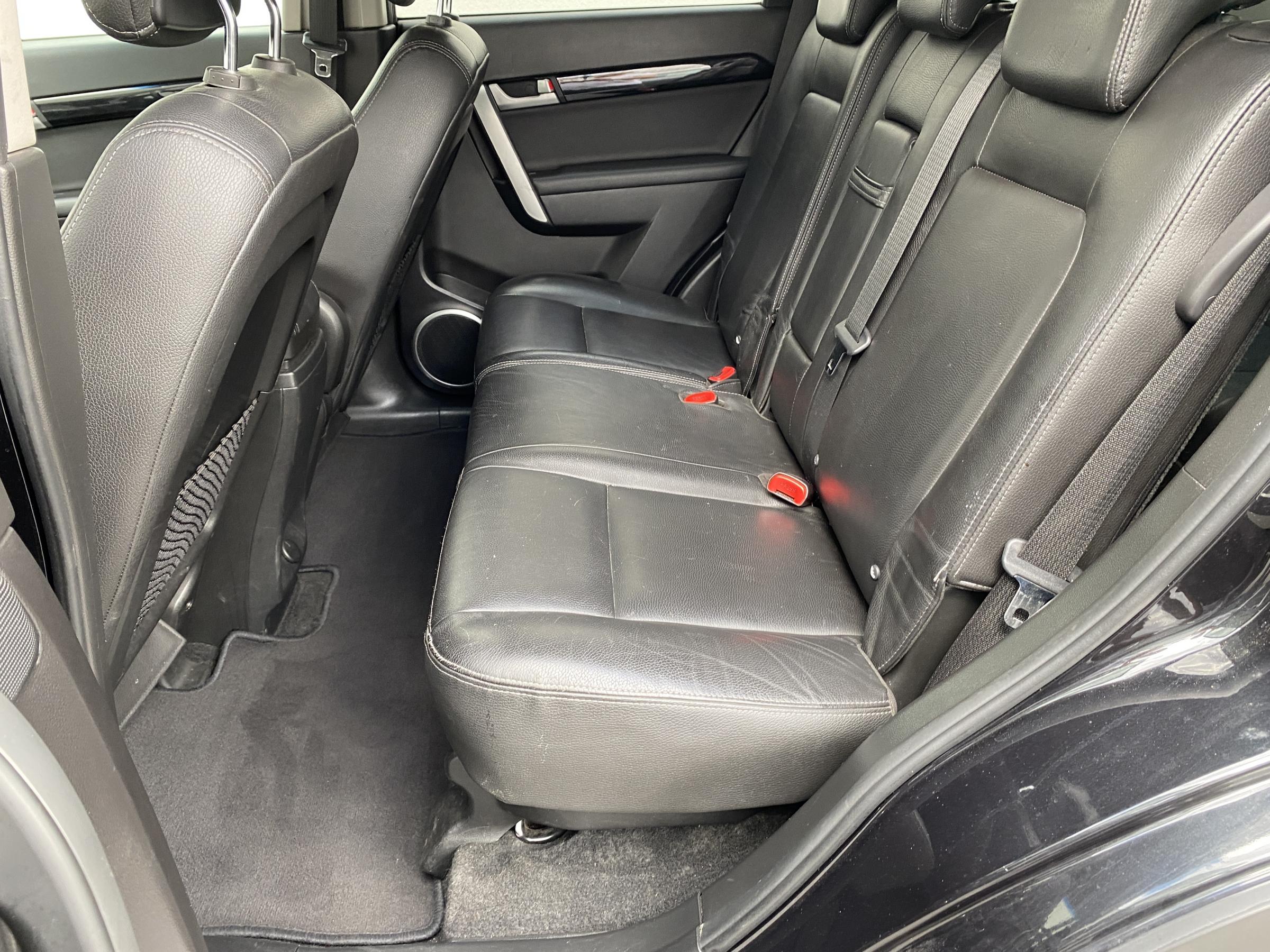 Chevrolet Captiva, 2012 - pohled č. 10