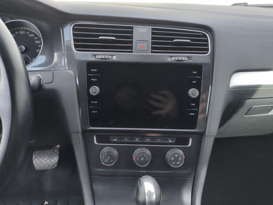 Volkswagen Golf 1.6 TDi Trendline