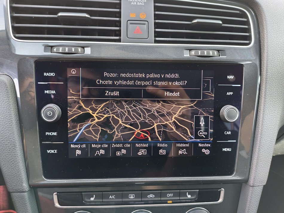 Volkswagen Golf 1.6 TDi Trendline