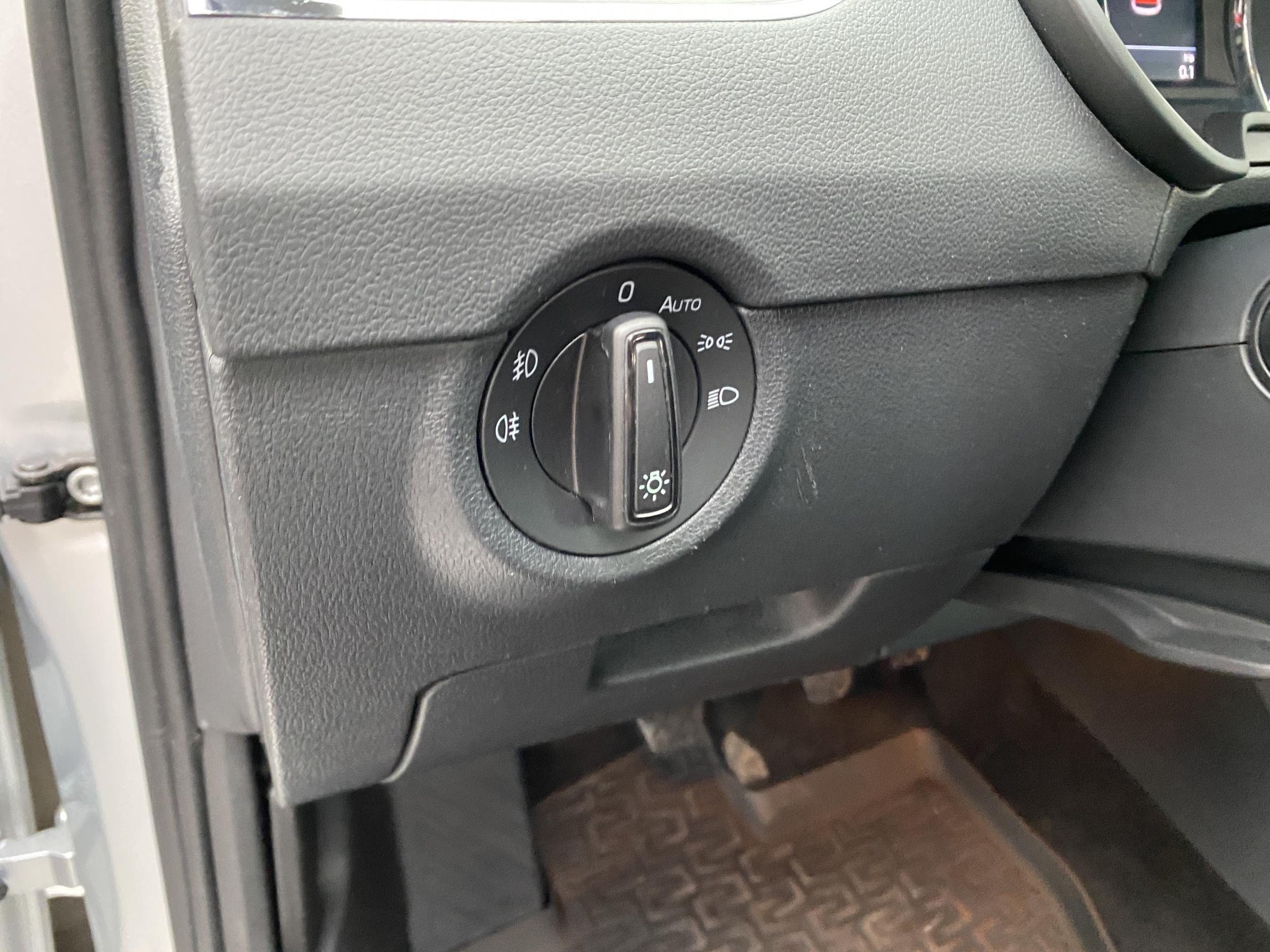 Škoda Octavia III, 2019 - pohled č. 18