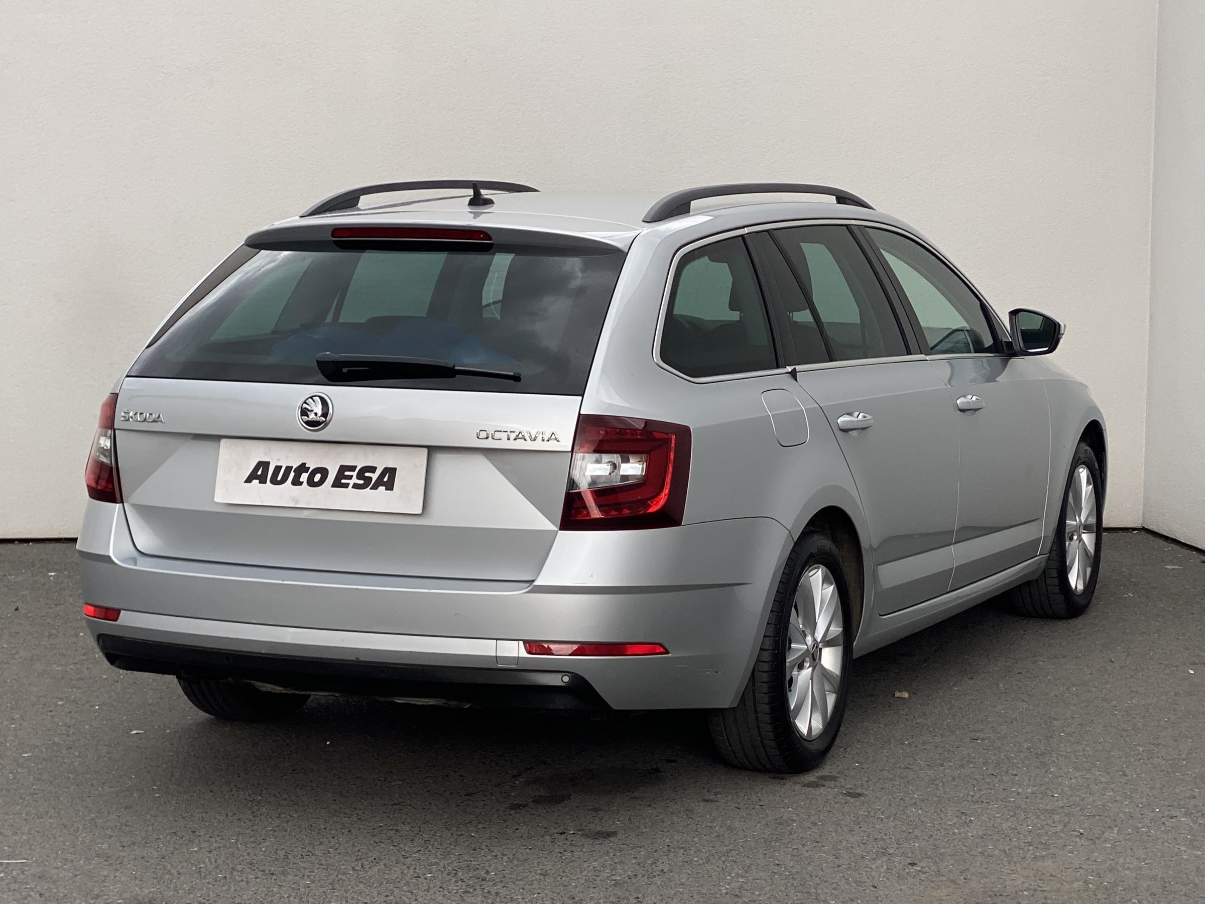 Škoda Octavia III, 2019 - pohled č. 4