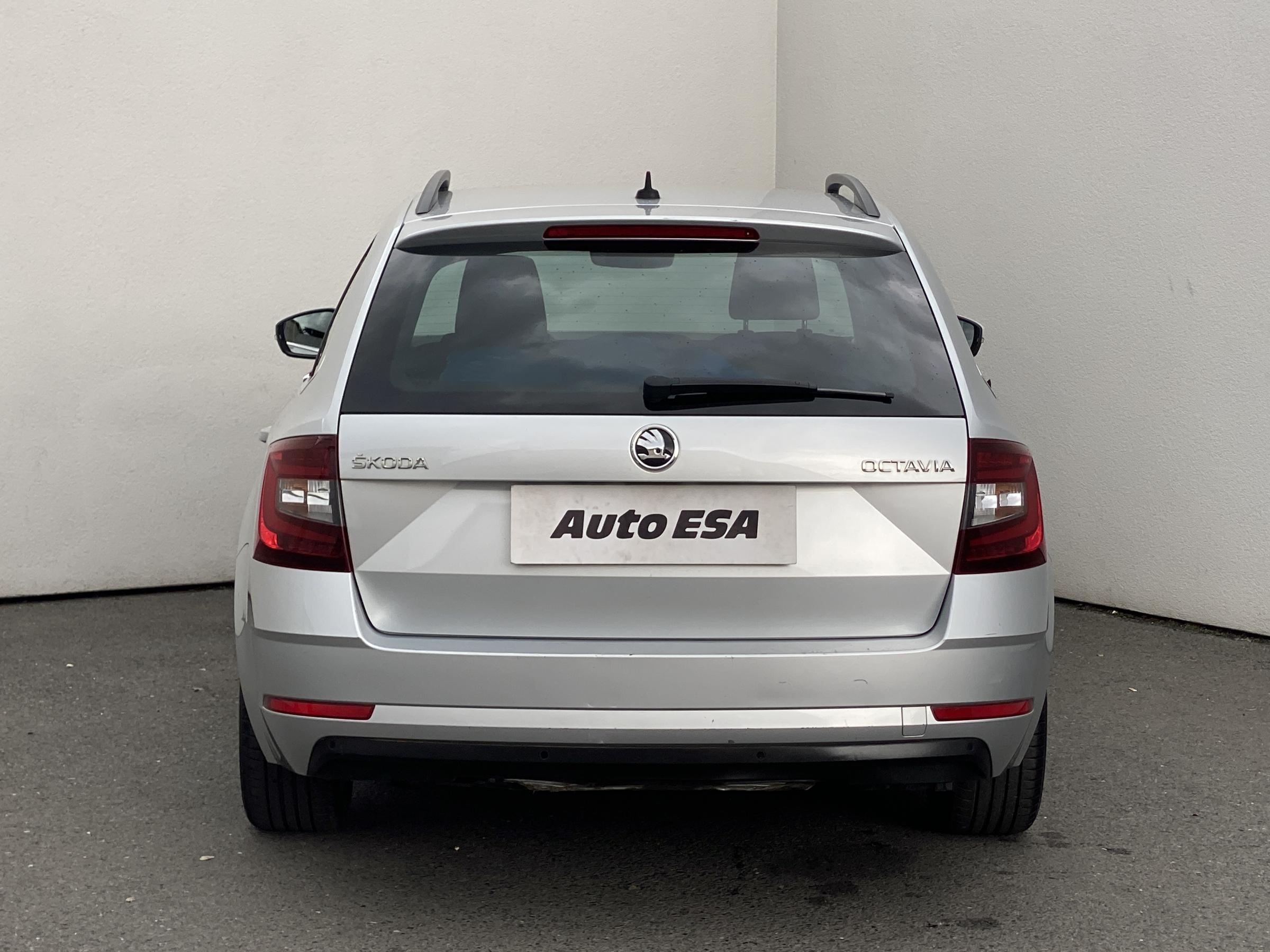 Škoda Octavia III, 2019 - pohled č. 5