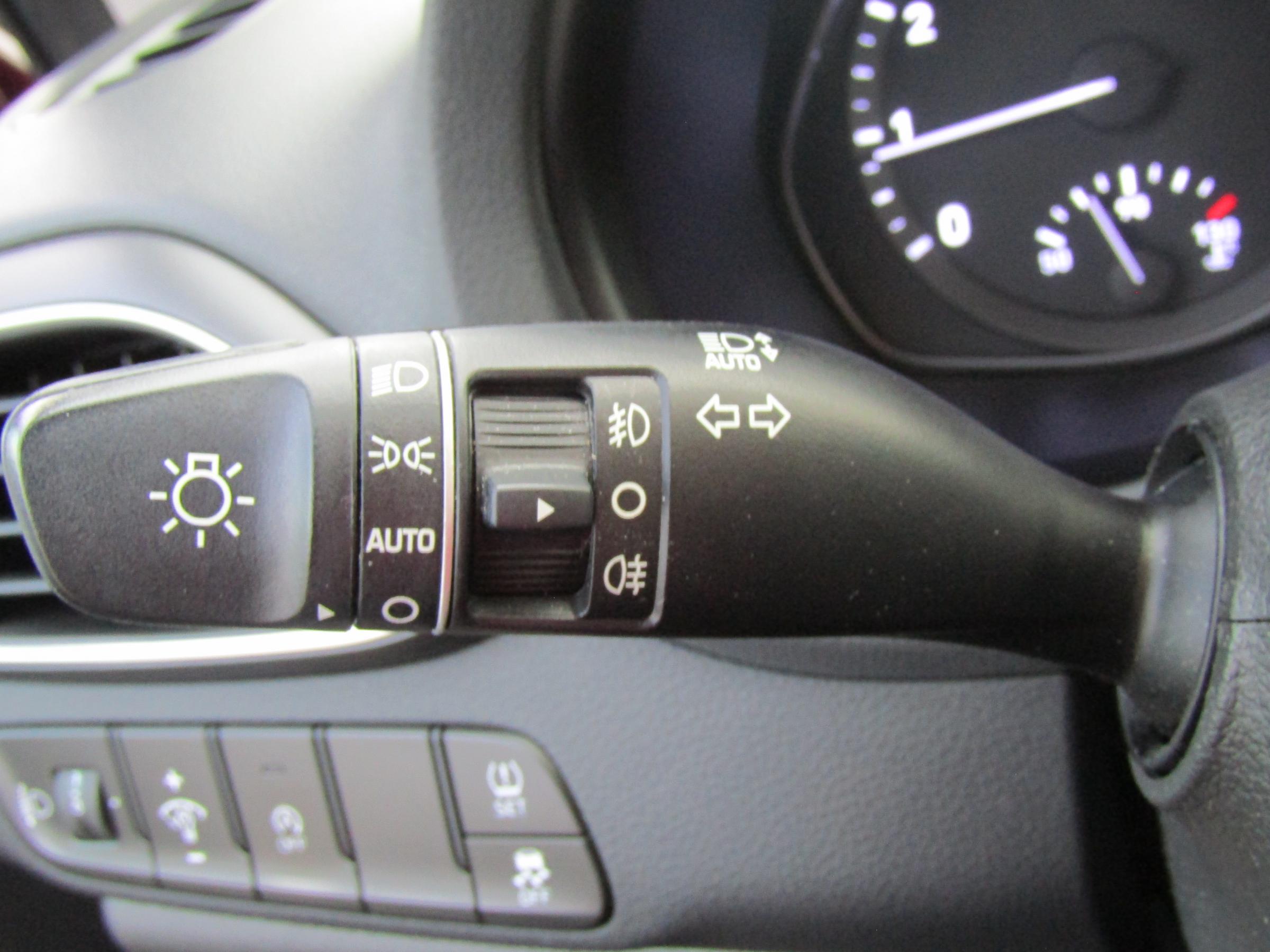 Hyundai i30, 2022 - pohled č. 16