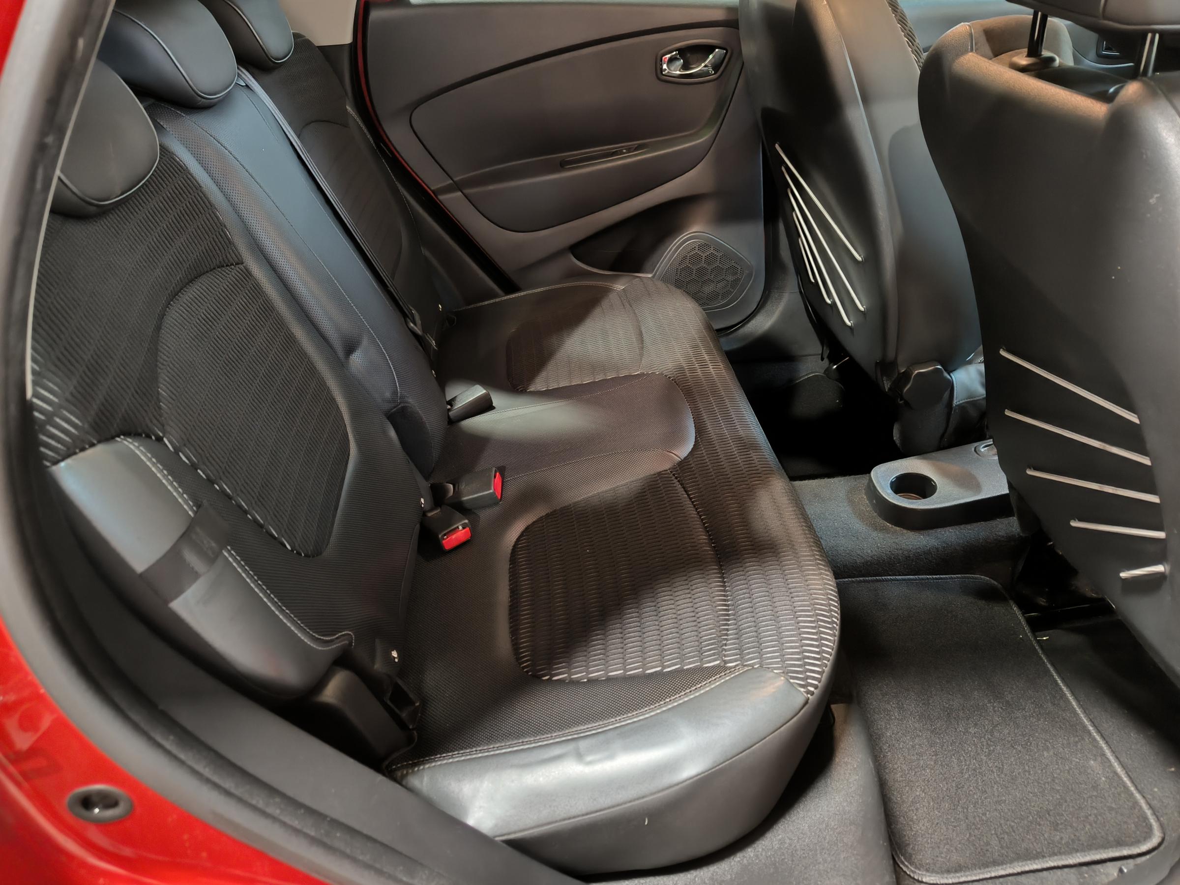 Renault Captur, 2017 - pohled č. 11