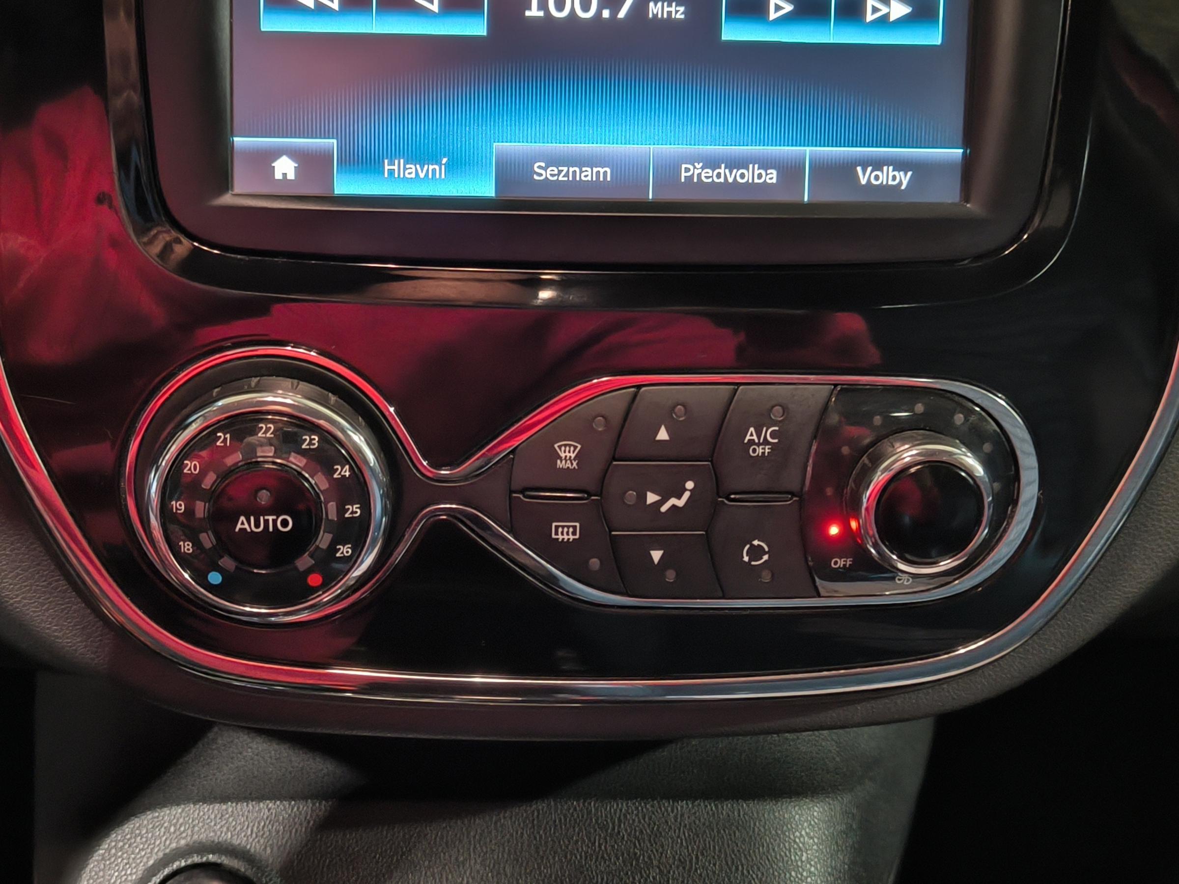 Renault Captur, 2017 - pohled č. 15