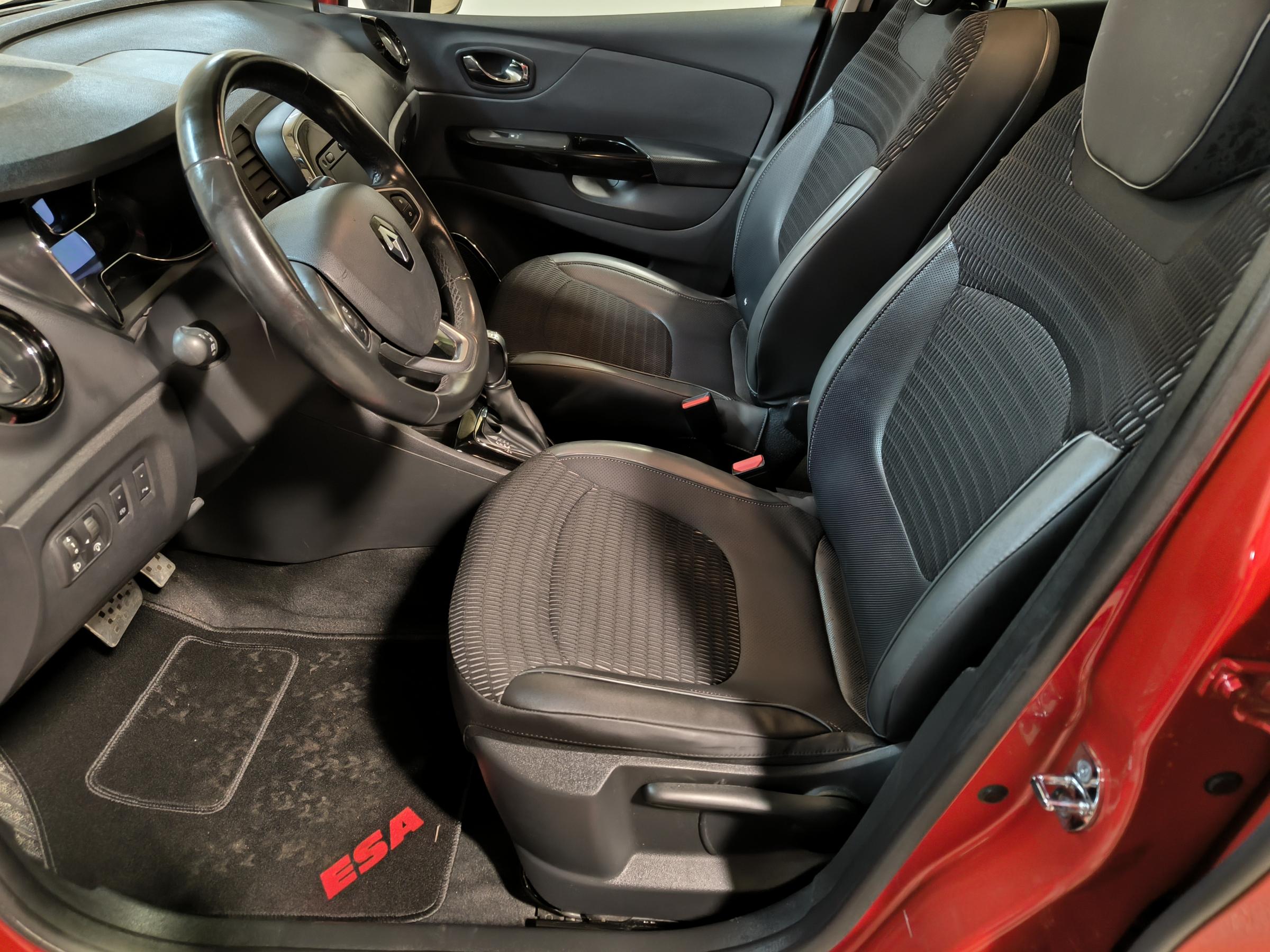 Renault Captur, 2017 - pohled č. 9