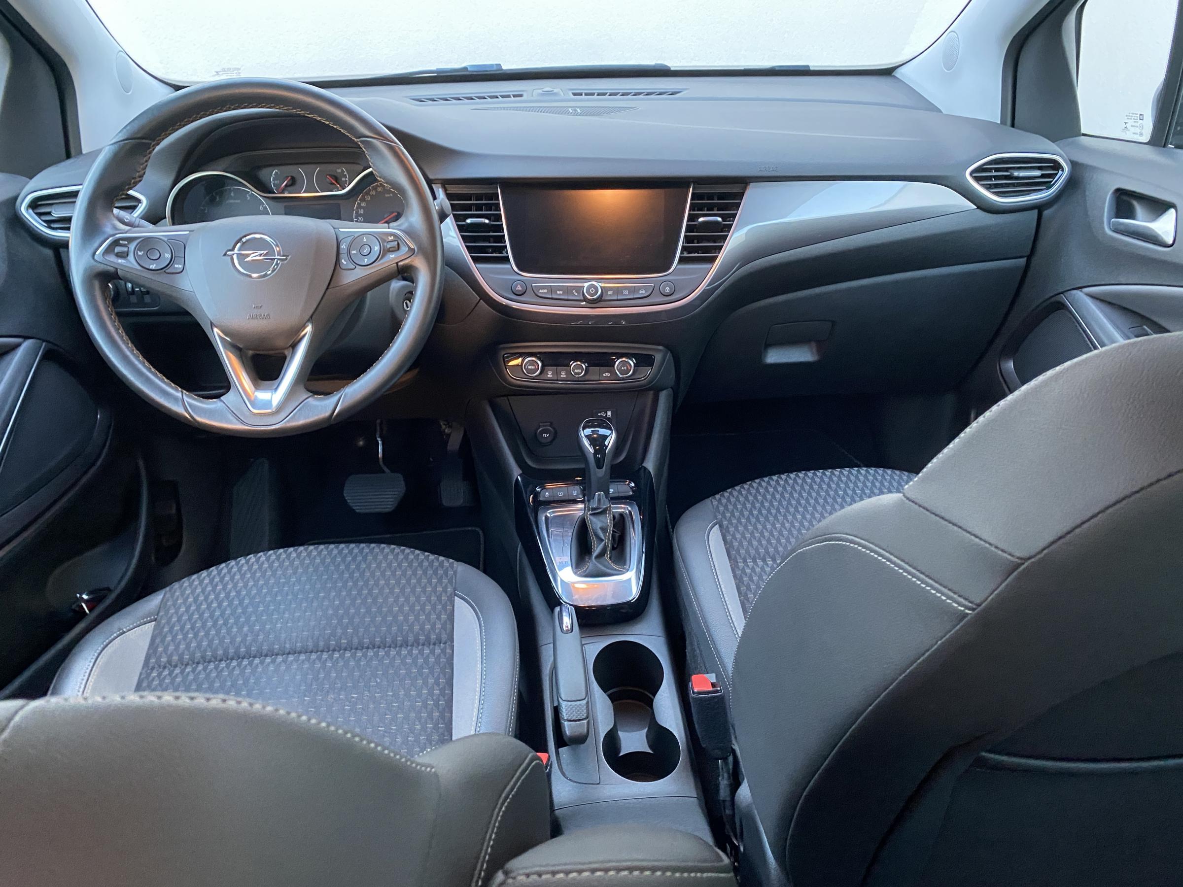 Vauxhall Crossland X, 2017 - pohled č. 8