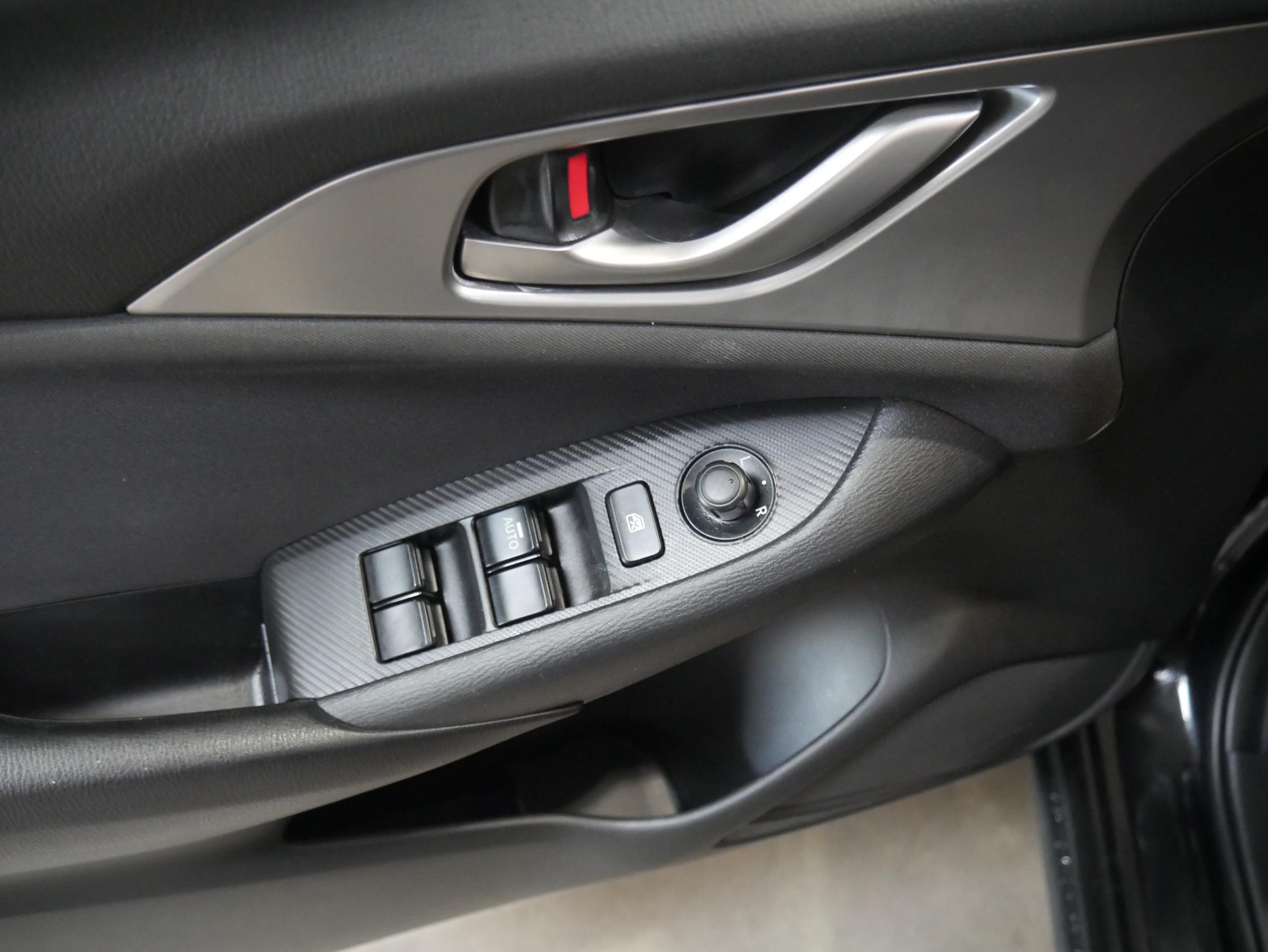 Mazda CX-3, 2016 - pohled č. 11