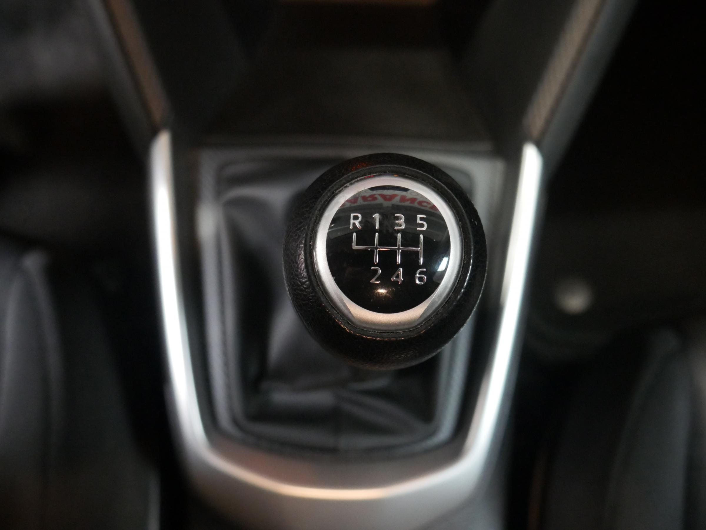 Mazda CX-3, 2016 - pohled č. 16